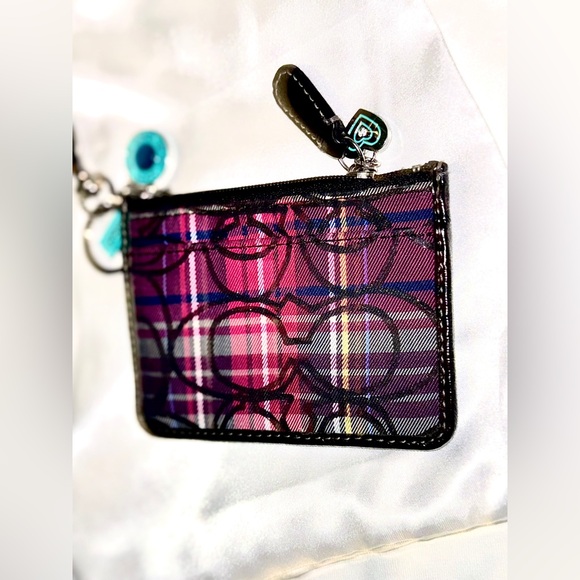 COACH POPPY TARTAN CARD & KEY HOLDER - Picture 3 of 7